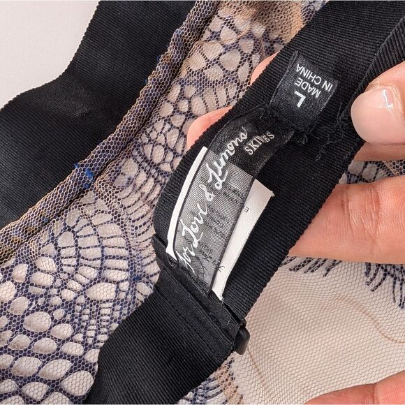 For Love And Lemons Black and Blue Lace Bandeau - Picture 5 of 6